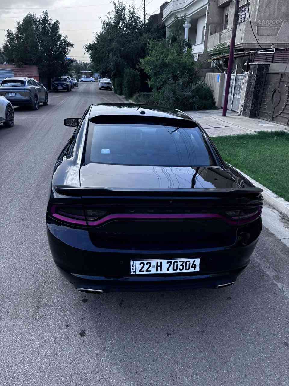 شباب دوج جارجر موديل 20محرك 3600توويل حادث السياره جاملغ الايمن ومبدل نفس الون هذا السونر مالتها ماشيه 60miحقيقي استعمال بيتي  ايرباك دركه ودشبول وراجع سستم  حساس وكامره شادلها دوشمه جديده شادلها تخم تاير وصدر جديد هزه وسنويه كلها تمام مابيها اي نقص بسمي السياره شرط التحويل متواجد بلبياع وبسيديه ***********خابرني وتأمر
