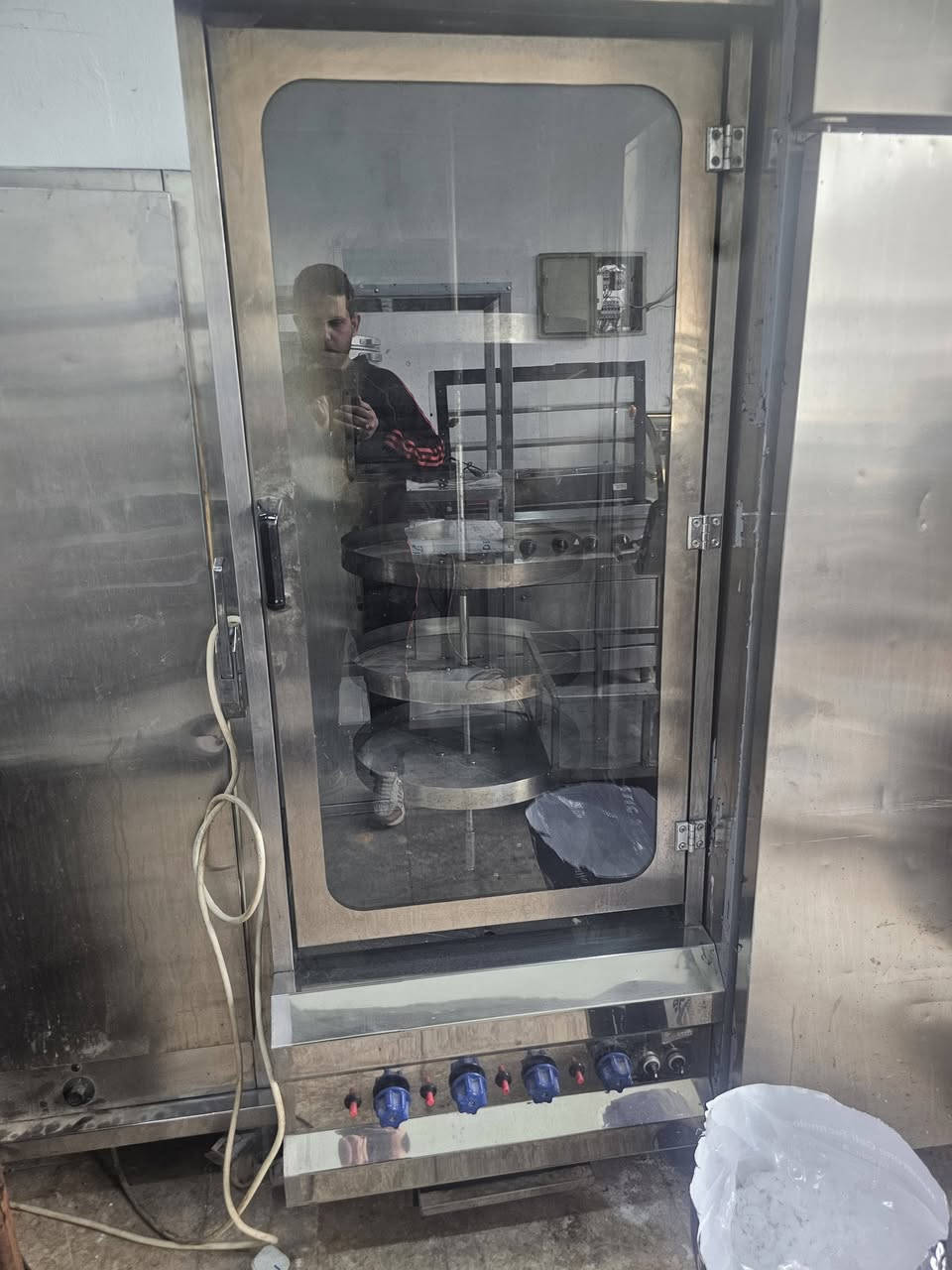 وصول وجبه جديده من المستخدم شبه الجديد نظافه٩٠%بنصف سعر الجديد مع ضمان لجميع الاجهزه وخصم لتجهيز المطاعم والمشاريع الجديده للاستفسار ابو نمر***********
