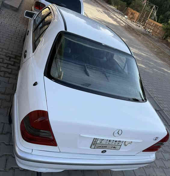 للبيع فقط بدون مراوس بدون قسط 
مرسيدس C 230 موديل 1995 
بدون ضربه صبغ حزام فقط محرك وكير بلاديات خراطيم 4 سلندر تبريد حداديته كهربائيات كله جاهزه داخل جلد نظيف 
رقم بغداد مشروع وطني تحويل مباشر 
مكانه بغداد الاعظميه والسعر 50 ورقه وبيه مجال بسيط اب استفسار فقط الاتصال ***********
