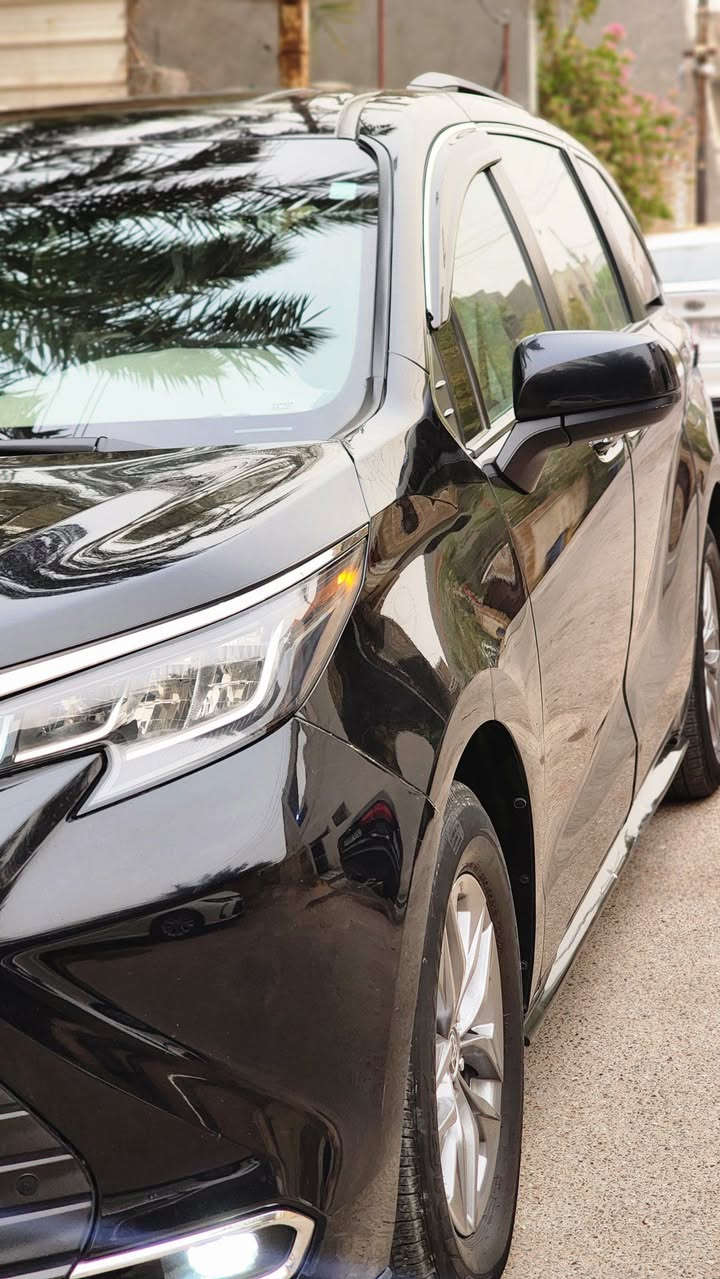 السلام عليكم 
سينا موديل 23 نسخة 
woodland edition XLE
سيارة فول مواصفات 
مكان السيارة بغداد 
للتواصل ***********
