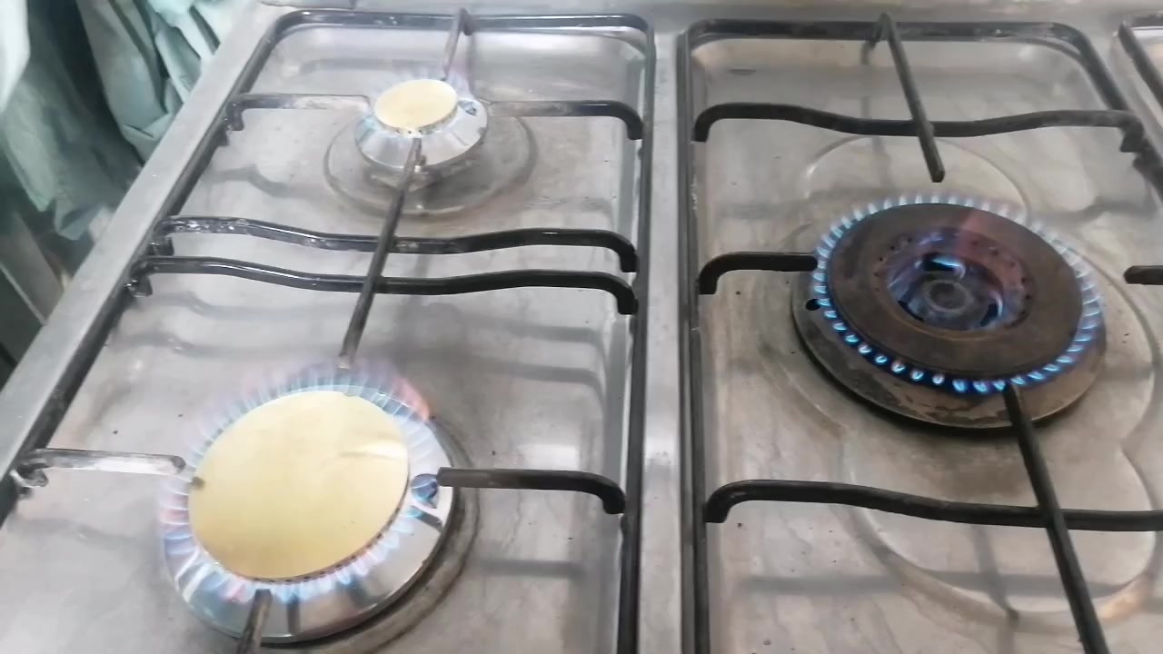 طباخات للبيع فرش ١٨٠ ثاني ١٥٠ عنوان الديوانيه حي عسكري قرب مدرسة العراق *********** بيهن مجال شراي
