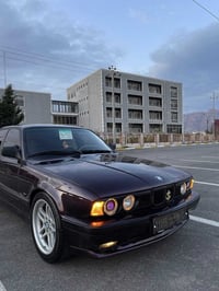 بي ام 525 • جلد • تكييف يحتاج كمبريسور