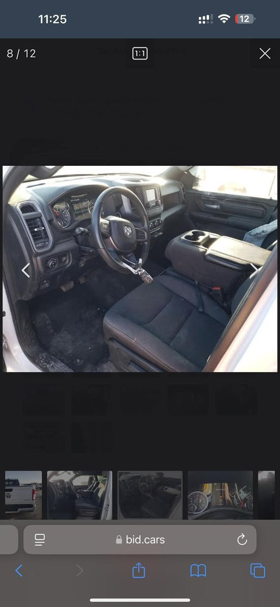 Ram 2023
Bighorn
31 miles 
اربع قطع صبغ حادث خفيف
. بچم كبس
4x4
باب قصير بدي طويل
سياره باسمي شرط التحويل
ايرباك بردة 
V 6 ايتورك اقتصادي
سياره كامله بدون اي خلل او نقص
سعر 248ومجال للطيبين
مكان السيارة اربيل
***********
