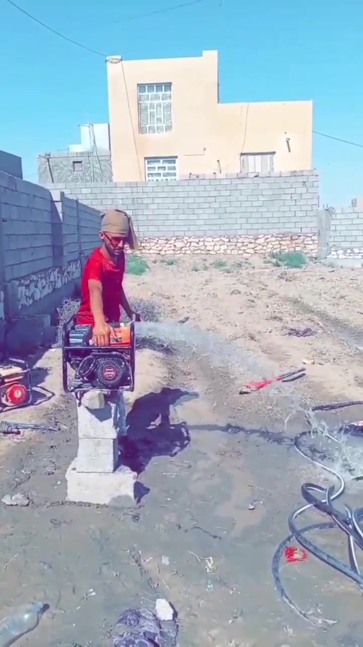 مياه جوفيه ارتوازي منطقة بذياب محطه الاوله برمادي بوري نزال 2 انج سمك 4 ملم نزال عمق 13 متر مكاني رمادي هاتف ***********

