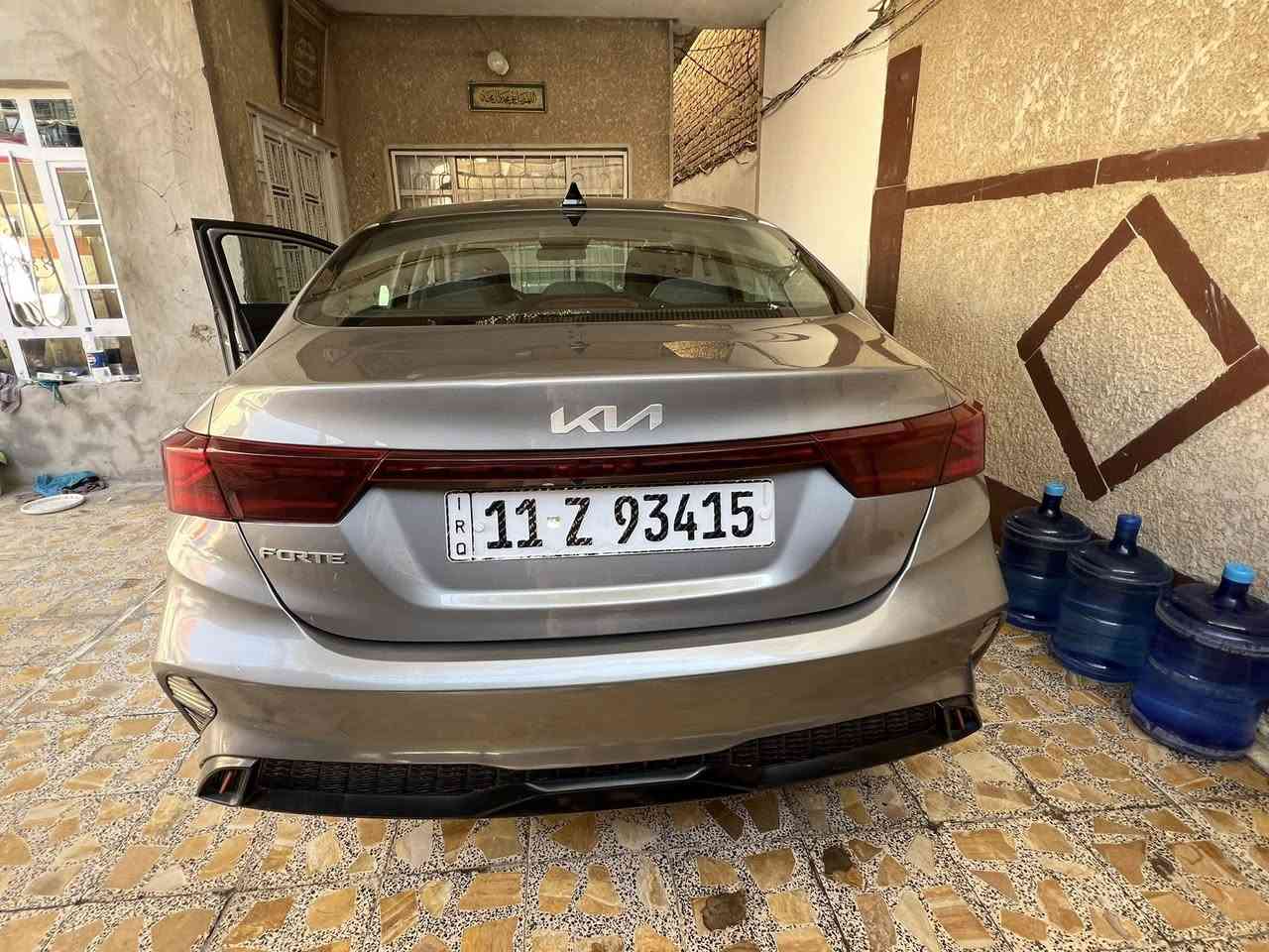 سلام عليكم فورتي ٢٠٢٣ سياره باسمي نص فول سياره بيه باب وجاملغ كلير بامريكا وهنا بال عراق ربع جاملغ مصبوغ سياره جديد ربع ماتصرف عليه سعر 150 والمؤشراي لا يعلق ***********

