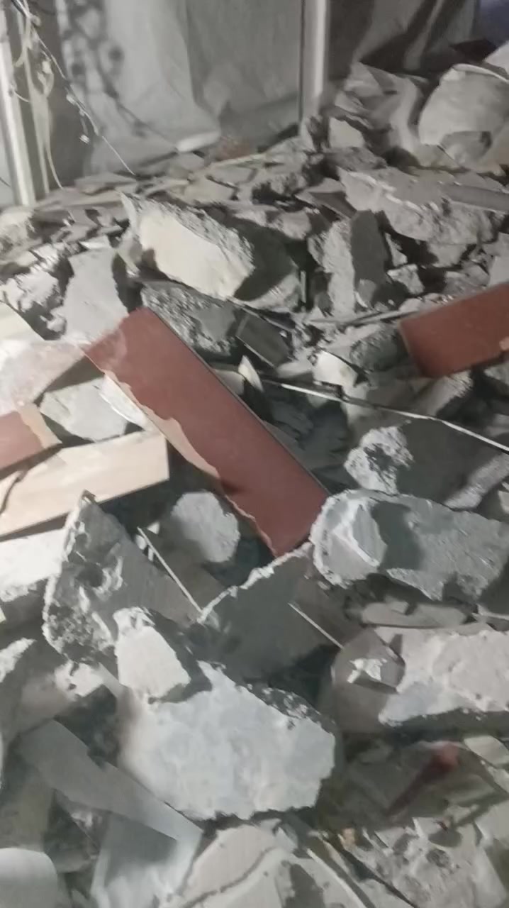 كادر مختص بالتفليش والتگشير والترميم اتصل وبخدمتك *********** بي واتساب متفرغ حالين
