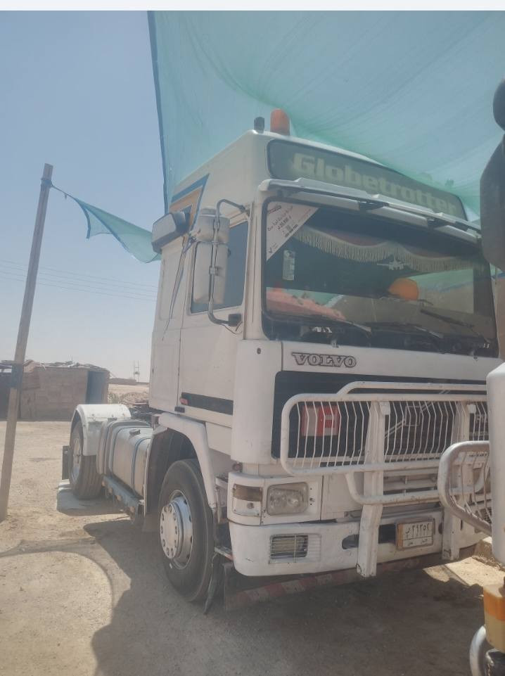 سلام عليكم فولفو للبيع موديل 93تخم تاير سياره مكفوله كفاله عامه محرك لا تنقيس ولا تبخير كير مكفول وباقي لستفسار عله رقم ***********. ***********
