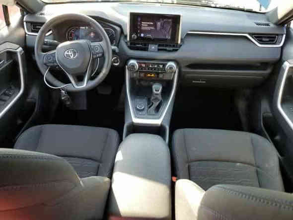 تويوتا راف4
موديل 2023  se هايبرد رقم  بغداد 
عداد المسافة : 36000 ميل
حجم المحرك : 4 سلندر / 2500L
وارد امريكي
المواصفات 
‏‎بصمة ابواب
‏‎بصمة تشغيل
شاشة كبيرة تدعم كار بلي
‏‎شاشة دشبول ديجيتال
‏‎كاميرا خلفية دوارة
هاند بريك بصمة
اوتو هولد : 𝐀𝐔𝐓𝐎 𝐇𝐎𝐋𝐃
اوتو ستوب :  𝐀𝐔𝐓𝐎 𝐒𝐓𝐎𝐏
رادار امامي (تحديد مسار)
‏‎رادار جانبي (نقاط عمياء)
5 أنظمة قيادة 
نظام AWD
نظام ABS
نظام مانع انزلاق
شاشة اعطال ذكية
تحكمات ستيرن فول
مقعد السائق كهربائي
قطعتين تبريد منفصل
اشاير بالمراية 𝐋𝐄𝐃
لايتات ليد عدسة زينون بلادي
بكلايتات 𝐋𝐄𝐃
وبعد بيها مواصفات....
السعر/ 21500
مكان السيارة : بغداد الاسكان 
للاستفسار: ‎***********
