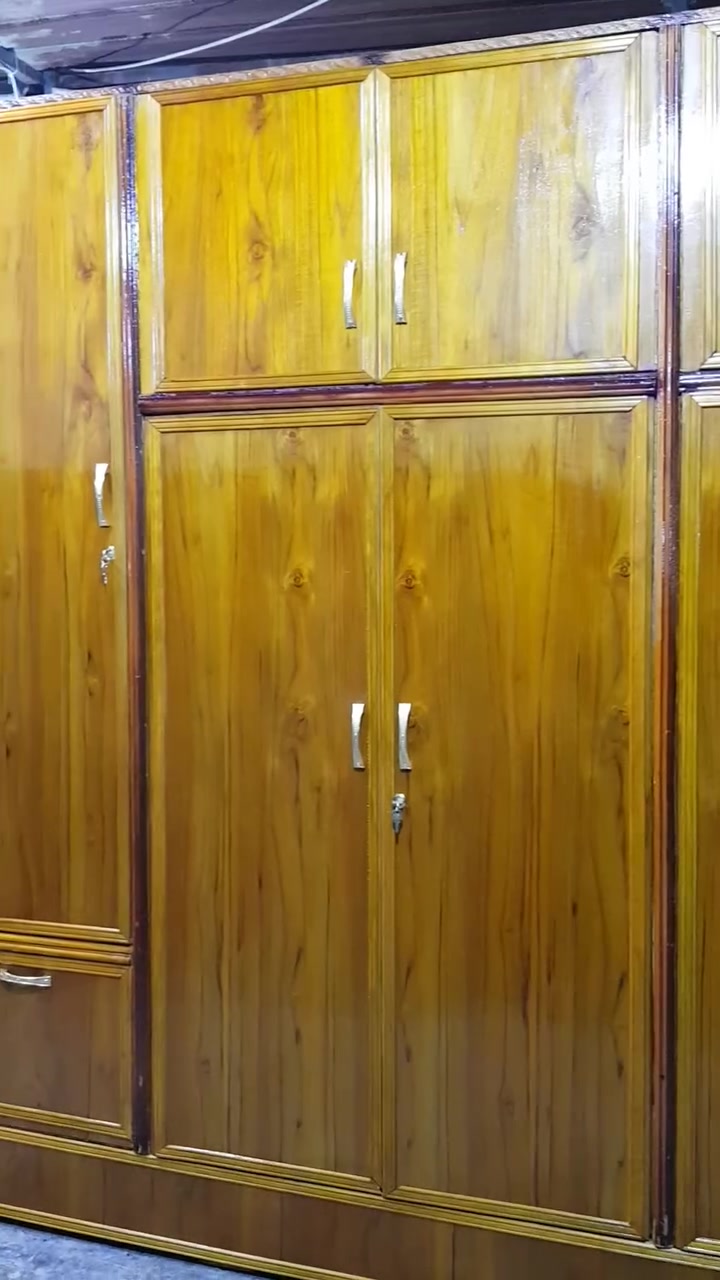 للبيع كنتور مستخدم صاج داخل وخارج ست ابواب ملحق يوجد توصيل بكروه


**إذا كنت صاحب هذا الإعلان وتريد حذفه لأي سبب، رجاءا أرسل رسالة إلى الدعم الفني**
