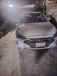 النترا موديل 20 معروضه ب 165 وبيها مجال بها حق الجيه السياره  سياره جا...