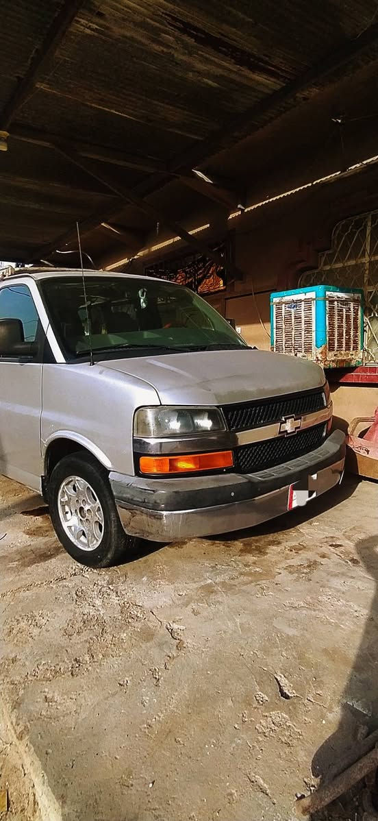 اكس برسيس 2009جديدا كلش حلوه السياره مكفولة من الضربه ول صبغ رقم   نجف بسمي خطه كربلاء بصره امدينه حداديا جديده مكينه كير جديده غرفه جديده السياره كلش حلوه
انشاالله تعجبكم 
مكان مكان نجف الكوفه السعر 118بيه مجال التصال للاستفار***********
