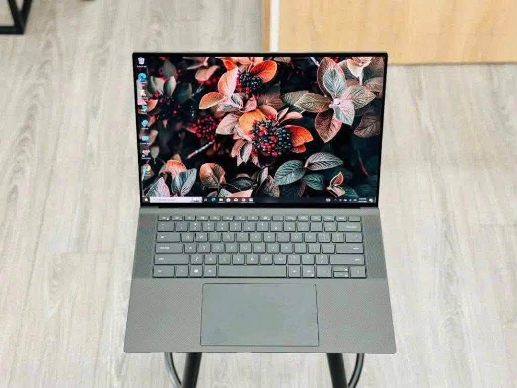 اقل سعر هتشوفه واطول فتره ضمان Dell Precision 5550
🚀 مش مجرد لابتوب... دي محطة عمل احترافية هتنجز شغلك أسرع وتديك أداء يعتمد عليه في أصعب المهام!

💻 DELL Precision 5550

🔥 المعالج: Intel Core i7-10850H

⚡ الرام: 16GB DDR4

💾 الهارد: 512GB SSD

🎮 كارت الشاشة: NVIDIA T1000 4GB

🖥️ الشاشة: 15.6 بوصة FHD

🎯 مناسب لتشغيل: ✔ AutoCAD ✔ Revit ✔ 3ds Max ✔ SolidWorks ✔ Photoshop ✔ Illustrator ✔ Premiere Pro

✨ استيراد خارجي – فرز أول ✨ حالة الزيرو بدون خدوش

🎁 هدايا مجانية: 🎒 شنطة 🖱️ ماوس وايرلس

🔌 شاحن أصلي Original

🛡️ ضمان سنة كاملة 

🔁 14 يوم استبدال

📦 الكمية محدودة

📲 للحجز والاستفسار ابعت رسالة الآن قبل نفاد الكمية 
https://wa.me/201036380223


**إذا كنت صاحب هذا الإعلان وتريد حذفه لأي سبب، رجاءا أرسل رسالة إلى الدعم الفني**