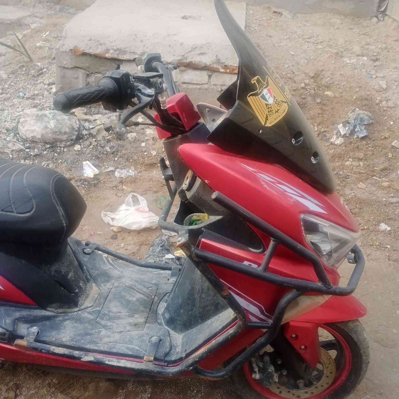 دراجه سعرها 500 بيهه عطل بسيط بقية التفاصيل يم صاحبها ***********
