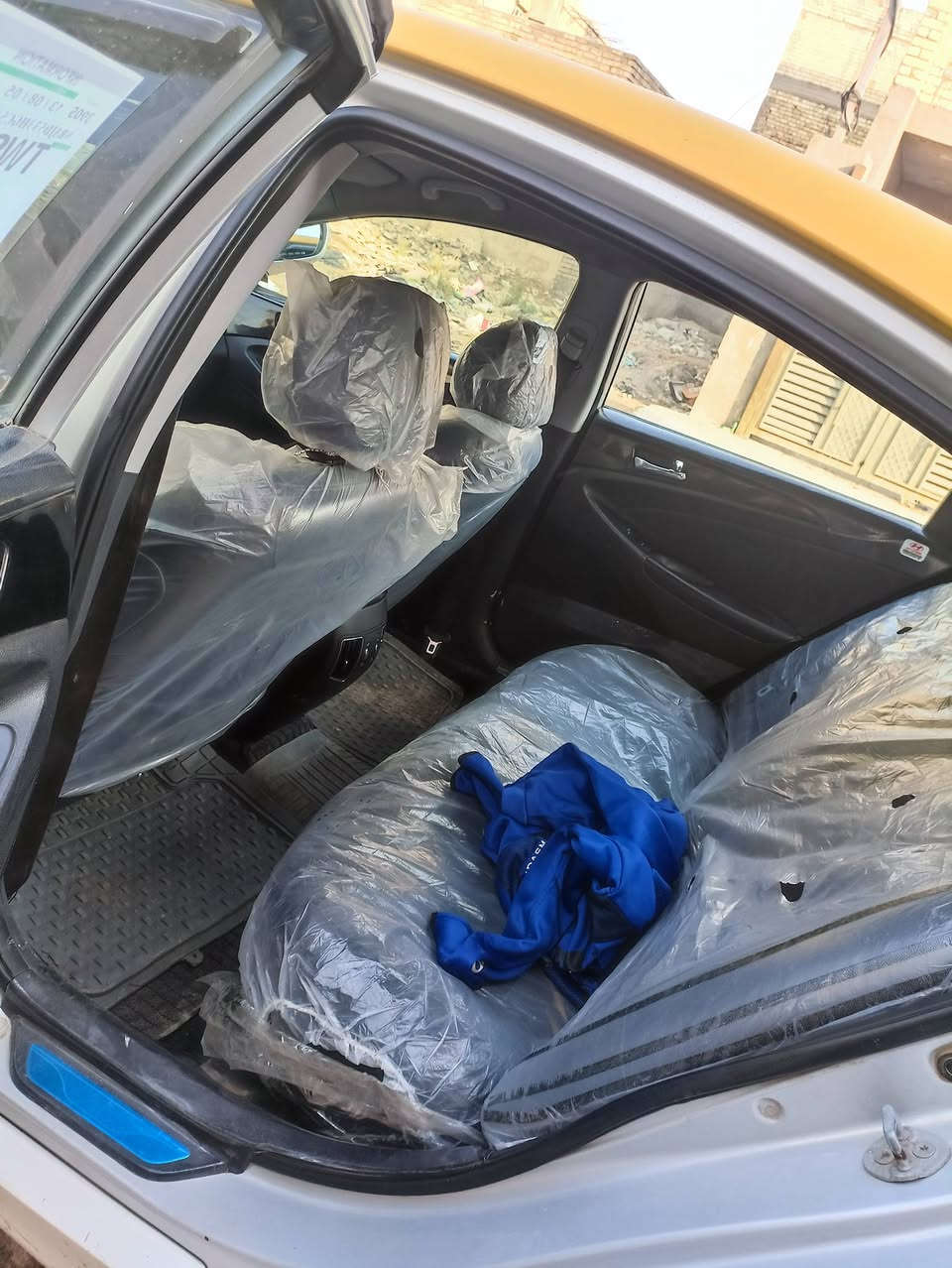 سوناتا 2011 وارد كوري بيها 5 قطع محرك وكير كفاله المري كهرباي الدواخل التحكم كله كهرباي التشغيل بصمه بيها هواي مواصفات السعر 90 ورقه وبيها مجال بصيط بكانها بغداد رقم بغداد نكليزي التواصل *********** اتصال فقط ما متواجد لا فيس و لا واتساب
