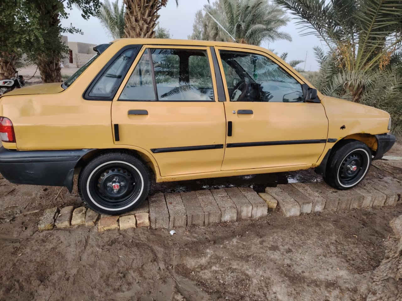 البيع سايبه موديل 2012 رقم بغداد نكليزي تحويل ثاني يوم  مصفر هيه وغرامات مكفوله عنوان الدوانيه الحمزه الشرقي سعر27وبيه مجال ***********
