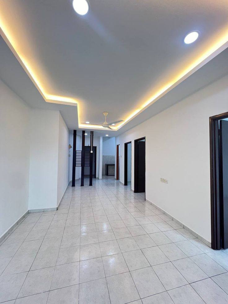 (( صباغ بيوت )) شغل نظيف ودقه بالعمل
((  بيتك ويانه غير )) 
مستعدون لصبغ  الدور  و تصليح الجدران معالجه الرطوبه صبغ بنايات  صبغ مدارس صبغ فنادق ماعليك الاتصال برقم *********** بي واتساب 
برقم *********** بي واتساب//***********
