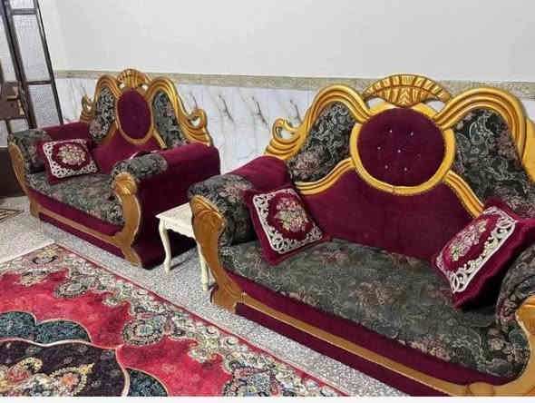 تخم للبيع رئاسي وملكي خشبه زان مبي شي نضيف 
تسع مقاعد معروض للبيع السعر 150 الف الشراي يجيني خاص وبي مجال ، هذا رقمي(*********** )متواجد واتساب واتصال
