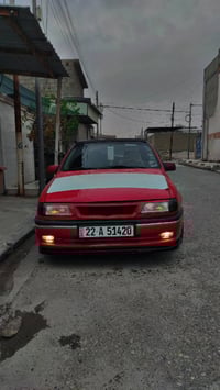 ڤیکترا • ١٩٩٢ • مكينة ١٫٨