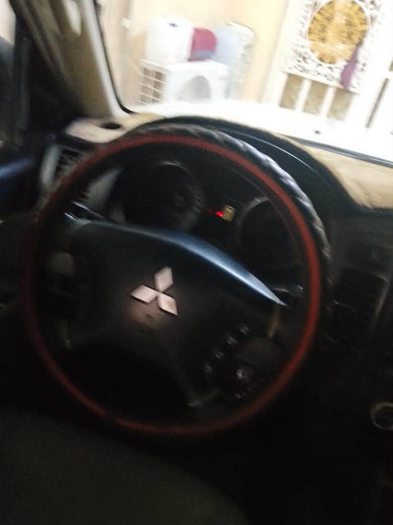 سلام عليكم باجيرو فول الفول سياره مال جناي كل نقص مابيه جاهزه عله آخر حبايه 105 قفل راعيه تكاتبه البسمه مكان ذيقار رفاعي ***********
