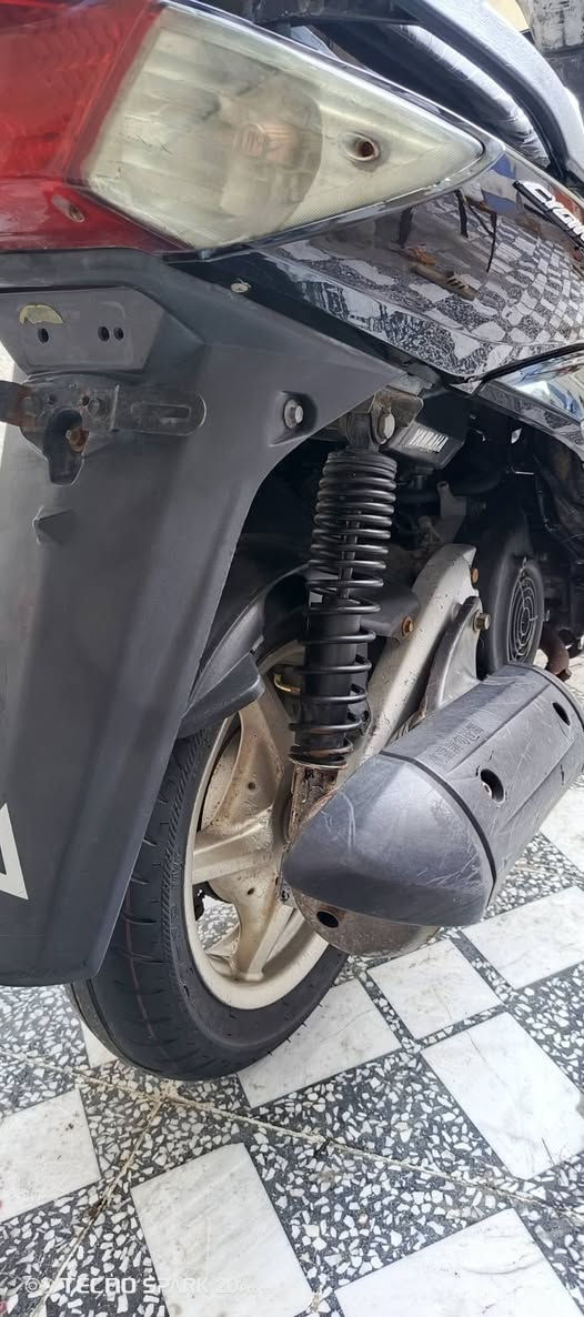 الله يساعدهم سكنس فححلل ياباني
دراجه كفالة عامة أي نقص مابيها مكينة تحط اذانك بيها وماتسمع بجيس دراجه شغل وطلع وين مايعجبك كلشي شغال بيها دهن كل 10 ايام يتبدل ابو 15 بازين كله محسن حط الها تخم تاير جديد تايون قفل صندوق قفل ستيرن حت طسة ما بيها بريك خلفي امامي شغال سعرها 750 مستعجل على بيعتها أو مراوس بدراجة وفرق مو شكال بكاني بغداد رجاعن الموشراي لايتعبني متواجد على الفيس رقمي ***********
