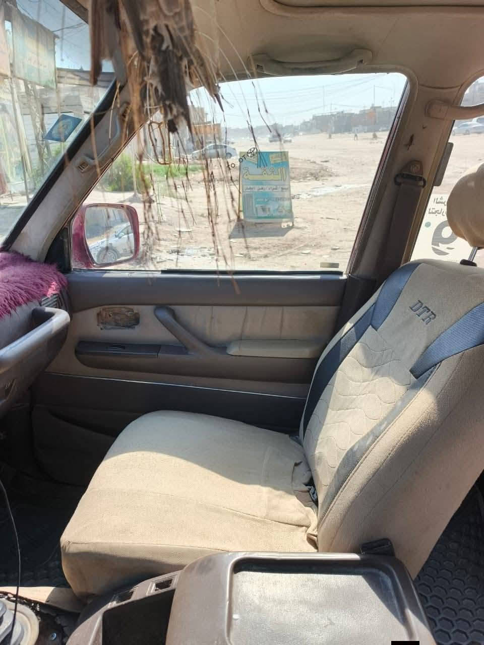 سلام عليكم لاندكروز للبيع موديل 91 باسمي دولي عوزها ترتيبات محرك 8 سلندر كلها شغاله سعرها 60 مكانها نجف ***********
