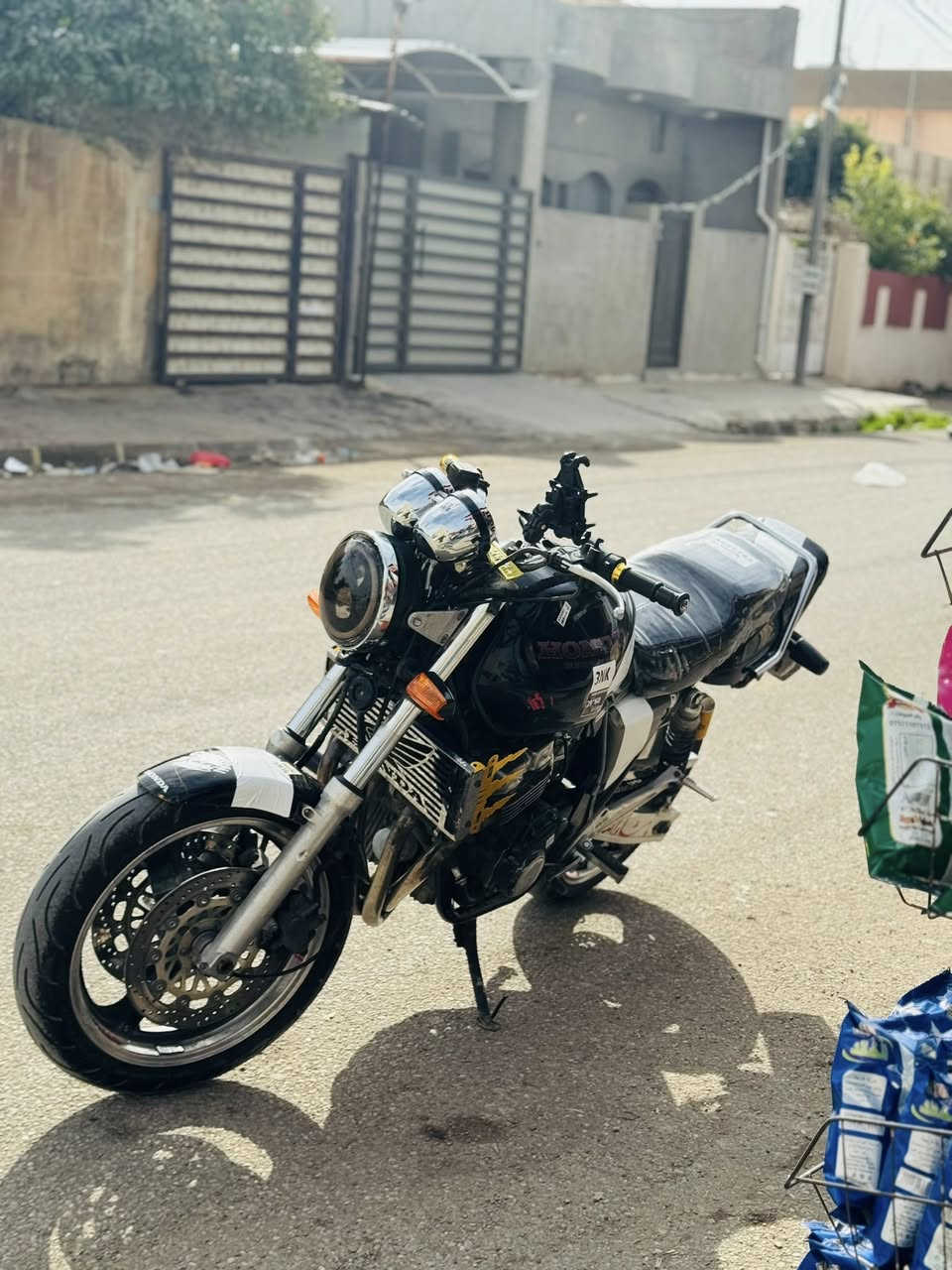 سلام عليكم لبيع سيبي فور400اوارق كمرك بي مكاني كركوك دهن جديد تاخم بلكات جديد شرط


**إذا كنت صاحب هذا الإعلان وتريد حذفه لأي سبب، رجاءا أرسل رسالة إلى الدعم الفني**