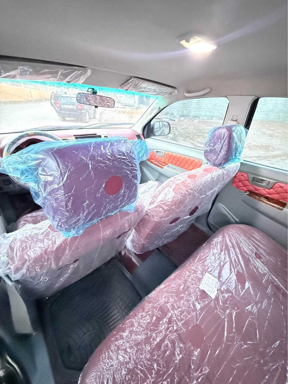 تویتا مەرزیە دەبل اکسل مودیل ٢٠١١سحودی اسل ناوسور جام کارەبا ئاوینە کارە با حەساس شاشەو کامیرا ئیپات بتل ئەیبیئس زوری تر گیرو مەکینەی نەکراوەتەوە ١٩٥رویشتوە سەیارەکە یەک دەستە سەنەوی دوو مانگی ماوە تەحویک وەکالە بەشەرت بەناوخومانە سەیارەکە بۆیاخو ساردی نیە تەنها یەک پەلە بۆیاخی هەیە لە بۆدی لەسەر شوخت کراوە پشتو پیشی بەشەرت جوارتایەو ویلی نویی لەژیرە کروم کامل جوانکاری بۆ کراوە تکایە وەلامی نامە نادەمەوە ژمارەی خاوەنی دانراوە 
***********
***********
نرخی خواربازار دەیفروشی ١٦٣ وەرەقە مەجالیکی کەم كويسينجاك, أربيل
