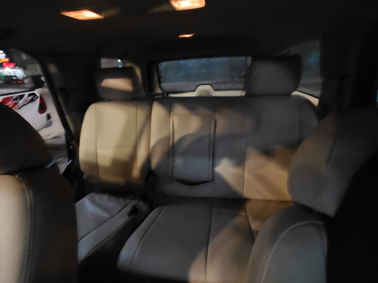 سلام عليكم تاهو مديل 2013 للبيع
سياره طخه جاملغ صفحه  الصدر وطخه بل بنيد
بدون صبغ 
سياره فته LTZ يعني مفوله بنوراما 
كشنات تدفه تبريد تشغيل عن بعد سياره ب اسمي تحويل ثاني يوم

سعر 215

‭0776 632 5662‬
