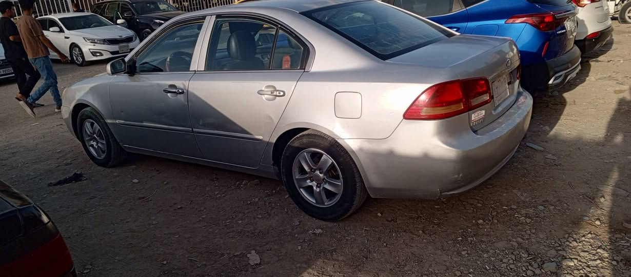 اوبتمه لوتز وارد كوري  2008 مكينته 2000دوش
ما بيه حادث بس رش صبغ  چاملغ وشويه  بل بنيد اثر جراد  فقد تبريد شغاى بس نقص غاز حداديه 100/50 تيرات زينه كهربائيات كلاه شغاله ما بيه نقص ومصفره هئيه وغرمات  فيتبم جديد وبلكلات جدد وبخخات جدد لسياره مال جنايه سعر« 93»وبيه مجاى لطيبين   رقم ***********//
