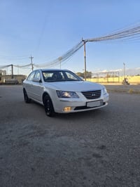 سوناتا ٢٠١٠ • محرك ٢٠٠٠ غاز • شاشة كاميرا