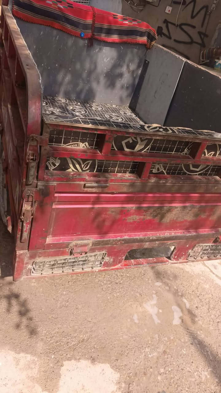 السلام عليكم 
ستوته للبيع مديل 2018 ستوته خير من الله داخله كمرك 
كهربائيات كلها شغال وشرط تجي تفحص وتكمل الشراي يعلق واني بخدمته


**إذا كنت صاحب هذا الإعلان وتريد حذفه لأي سبب، رجاءا أرسل رسالة إلى الدعم الفني**