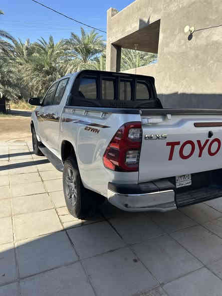 سلام عليكم 
تويوتا 2025 فور ويل بريمي اوتماتيك ماشيه 7 الاف بحاله الزيرو مرقم وجاهز فول تحكمات تبريد قطعتين مكان السياره سماوه *********** السعر345
