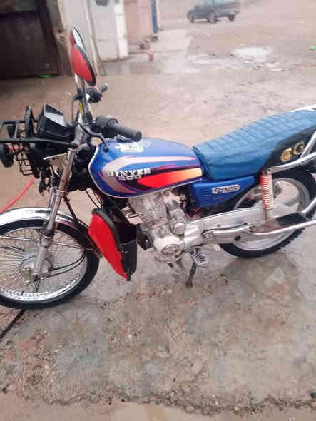 سلام عليكم دراجه جني اللبيع مكان تكريت اناعمه مديل20 نضيفه محرك200 شرط سعر400 وبي مجال استفسار***********
