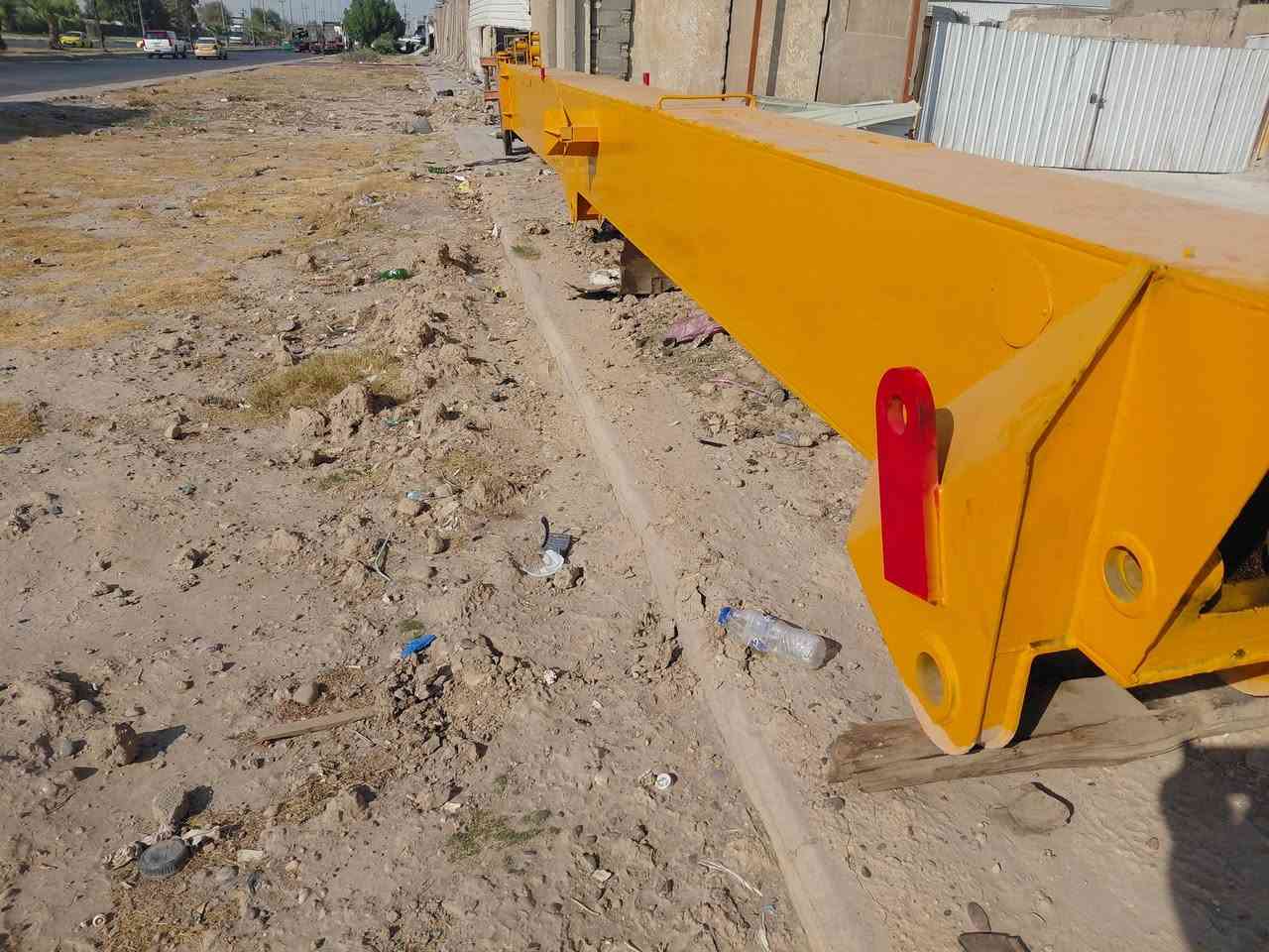 سلام عليكم اسلايتات ٢٠ طن تادونو موديل ٨٢ بدون جكات للبيع ***********
