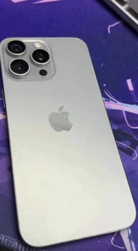 ايفون 15برو ماكس ذاكره 256 بطاريه 92 ألون تيتانيوم الجهاز ما مفتوح  07...