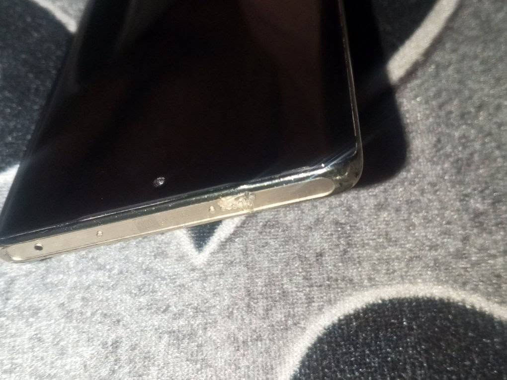 السلام عليكم 
عندي جهاز Infinix NOTE 40 Pro

بطاريته 5000

 ذاكره 256 رام 8 

جهاز بلادي مجرد بي ملاحظه بسيطه كلش ولا مأثره بشي رايدته مراوس بايفون 12 برو ماكس جهاز بجهاز بدون فرق ويكون من الرمادي


**إذا كنت صاحب هذا الإعلان وتريد حذفه لأي سبب، رجاءا أرسل رسالة إلى الدعم الفني**
