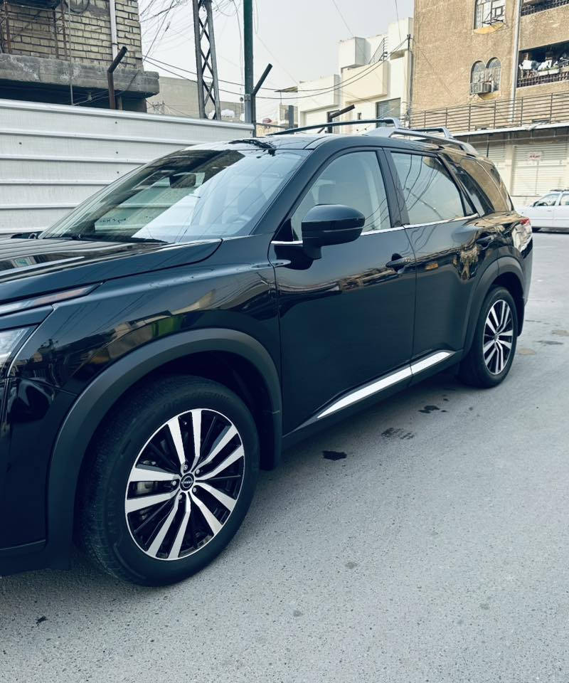 نيسان باثفيندر 2024 بلاتينيوم
معروفه مواصفات البلاتينيوم فول الفول 
كفاله حادثها بارد الباب الخلفي فقط
 صور امريكا ويه المنشور 
ماشيه ١٨ الف دخول جديد شهداء باسمي بغداد حي القاهرة 
السعر ٣٢٠٠٠ رقم الهاتف ***********
