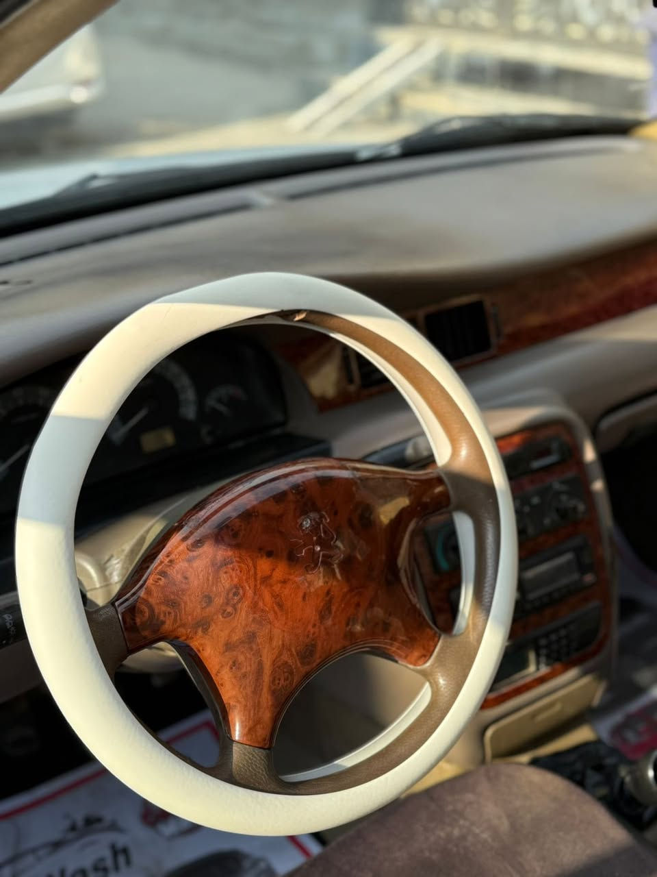 سلام عليكم  سمند موديل 2013 بسمي رقم وسنويه نكليزي نتصال ***********
