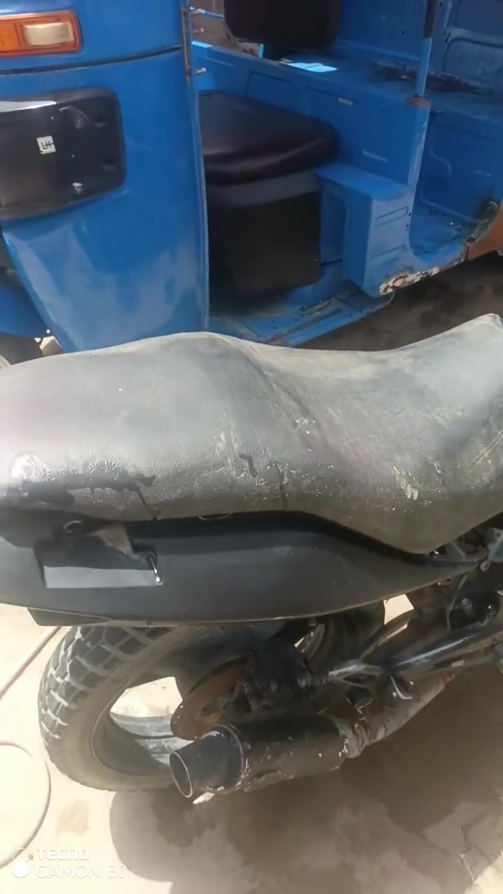 متاح مكان كوت حي الجهاد تفاصيل داخل المقطع ***********
