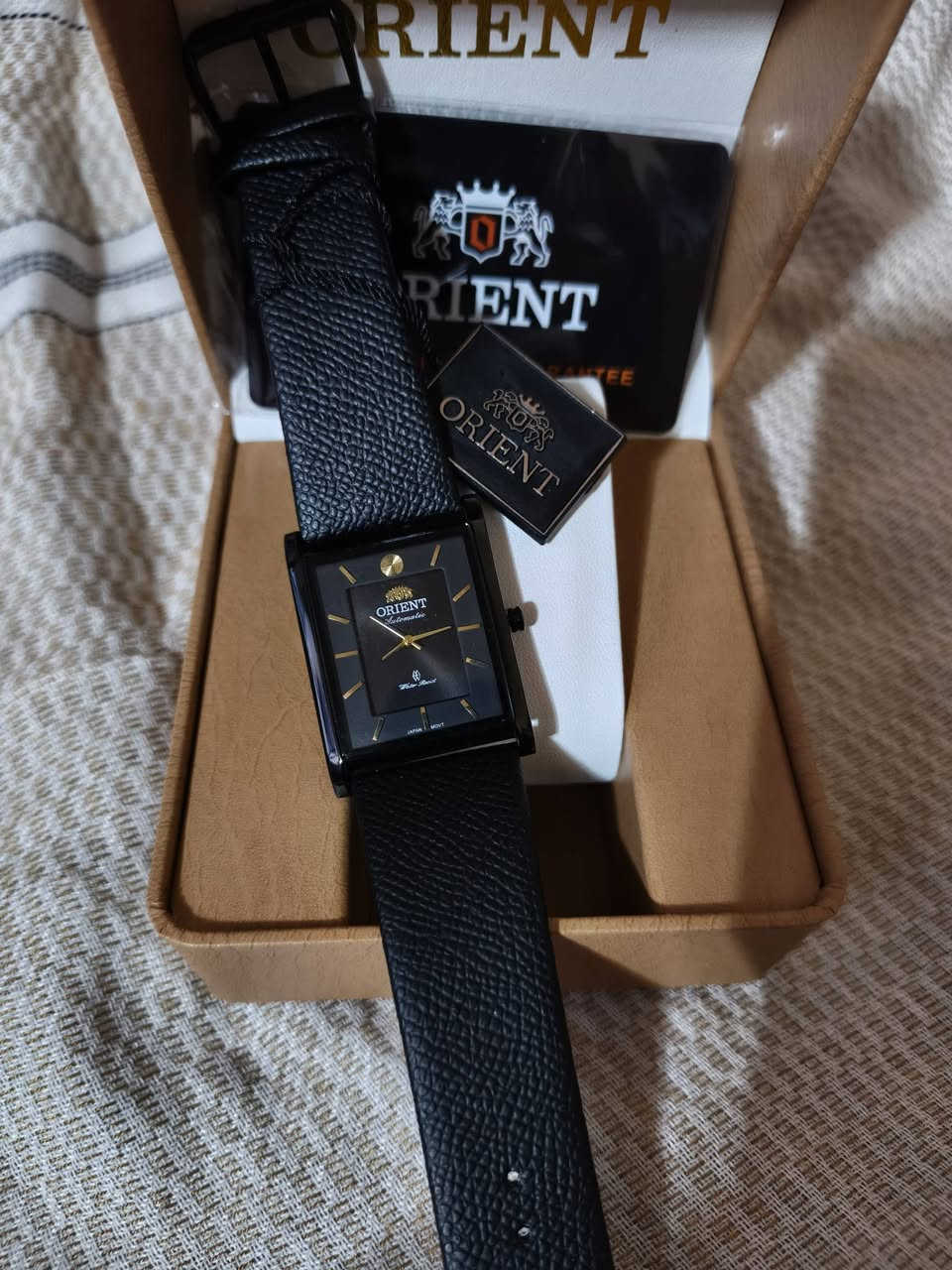 اورينت كوارتز مع علبه وكارت ضمان وياها باله اوربي سعره 30 الف مع توصيل خاص موجود


**إذا كنت صاحب هذا الإعلان وتريد حذفه لأي سبب، رجاءا أرسل رسالة إلى الدعم الفني**