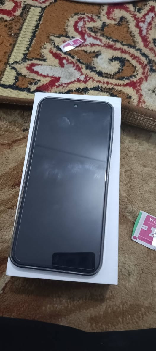 السلام عليكم موبايل هونر اكس 9C موبايل جاهز من كلشي وجديد ما مفتوح مكاني نجف السعر 100 بيه مجال موبايل جاهز وشغال رقم الهاتف *********** متواجد 24ساعه🌹
