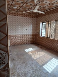 الموصل • حي الصديق • غرفتين