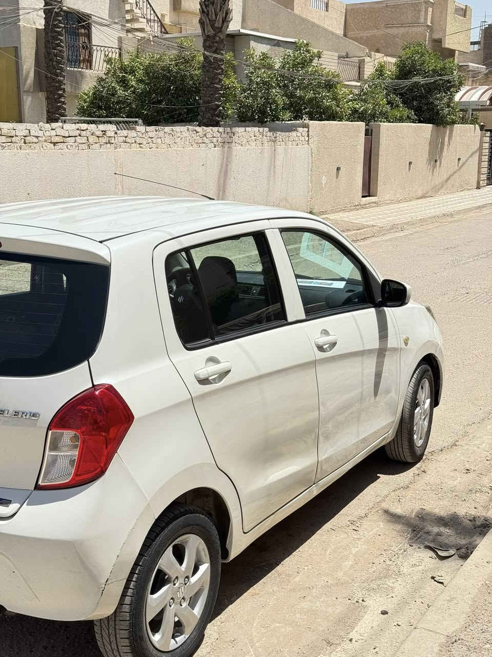 السلام عليكم
للبيع سازوكي 2019 ياباني رقم بغداد الدولي تحويل مباشر  السياره بيها ثلاث قطع صبغ سونار موجود بل صور السياره جاهزه من كلشي صدر وتبريد ومحرك وكير خير من الله 

السعر 69$$ بيها مجال بسيط للاستفسار اتصل *********** مكاني بغداد_حي الحسين
