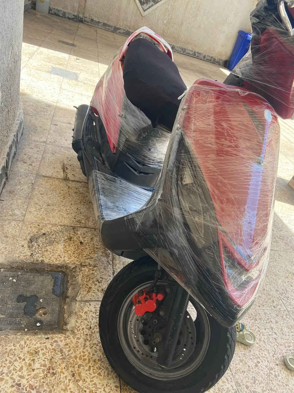 السلام عليكم دراجه ماكس ١٤٠ كامله سلف هندر شغاله بركات امامي خلفي لايتات كهربائيات شرط معدل السعر ٣٠٠ 
المكان بغداد الدوره ***********
