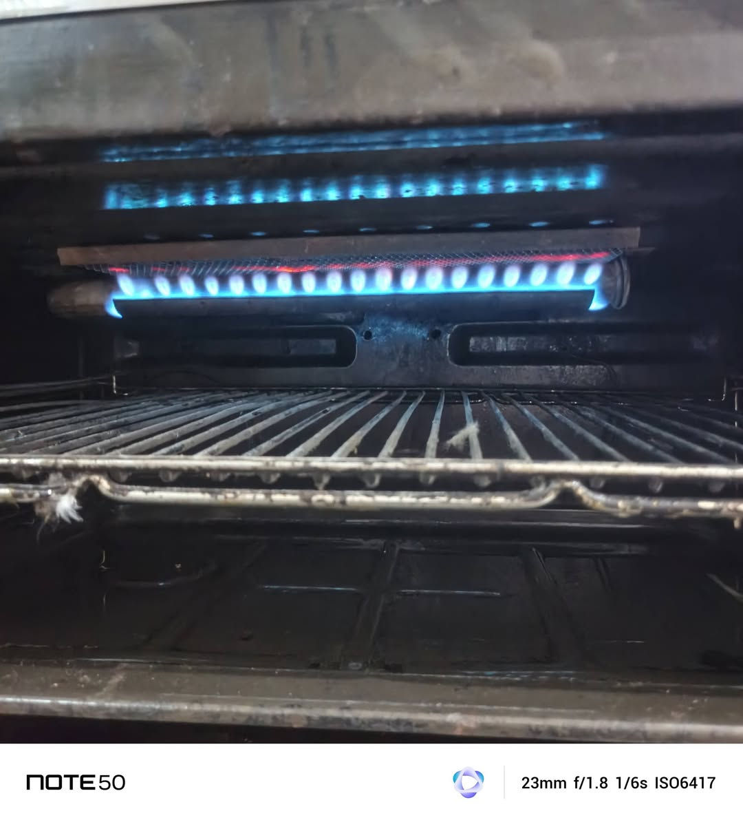 طباخ عشتار شغال فوك وجوة نضيف الببع سعر ١٠٠ بي مجال


**إذا كنت صاحب هذا الإعلان وتريد حذفه لأي سبب، رجاءا أرسل رسالة إلى الدعم الفني**