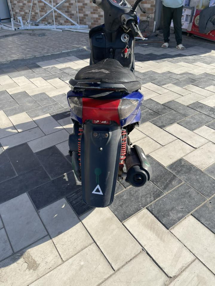 سلام عليكم سكنس نثيه 140 دراجه مكفوله كامله من النقوصات السعر 550 وبيها مجال بسيط العنوان بغداد جديده متواجد وتساب ***********
