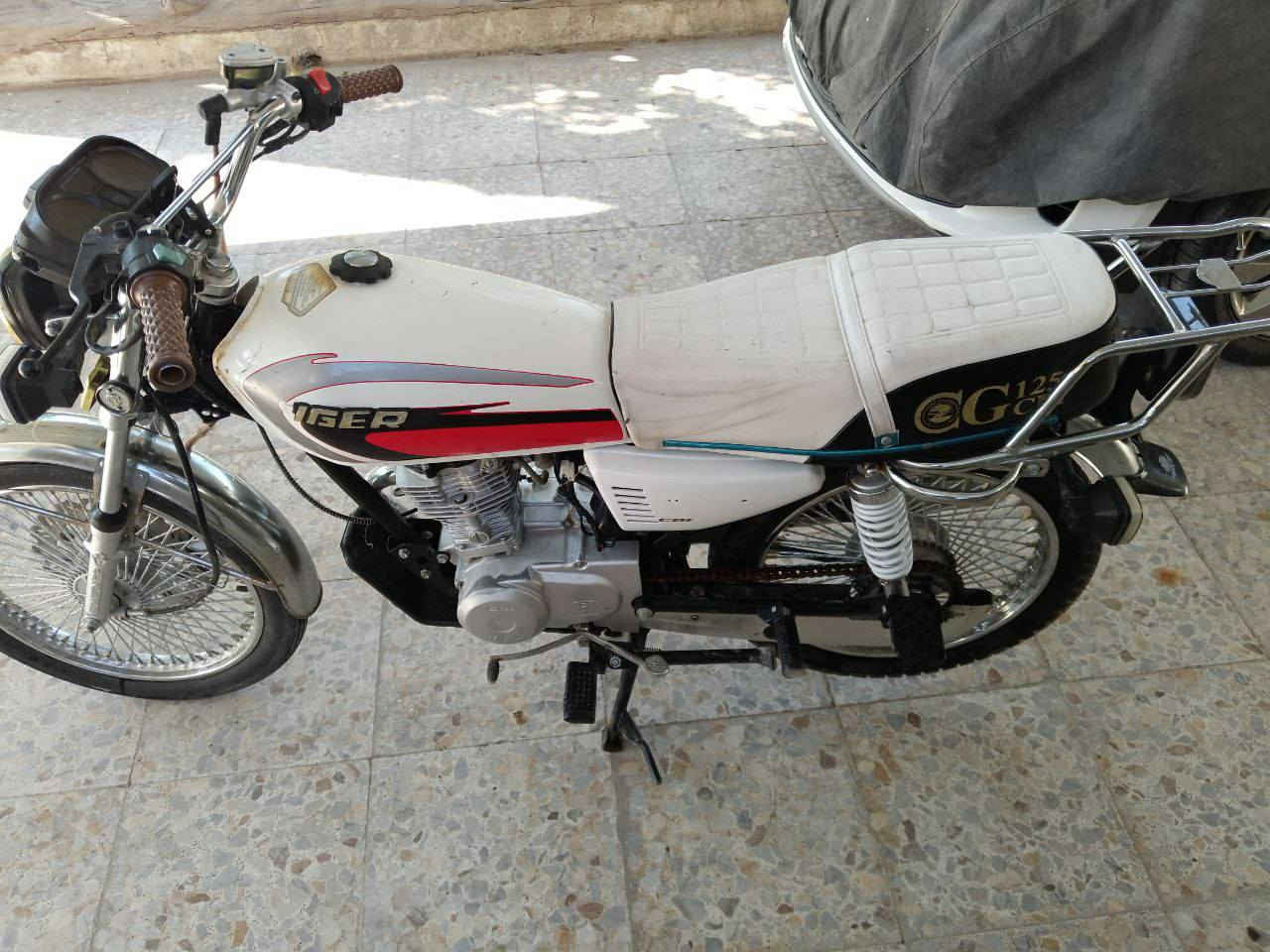 تايكر2025 أوراق 
دراجه كله شغاله من الطول للطول
دشبول الكتروني  
لايت بك لايت اشاير هوىن 
مكينه لاتبخير لا نضوح 
نضافه كدامك 
السعر475وبيه مجال حك الجيه 
مكاني حله ابو غرق 
***********
