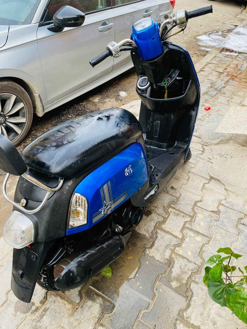 سلام عليكم دراجه بوليس كابريته دراجه حلوه وكلشي ما ناقصهه دراجه توه منزلهه رمبه تجي وتشوف بعينك مكانهه المعقل *********** حجي عقيل
الاستفسار ع هاذ الرقم
