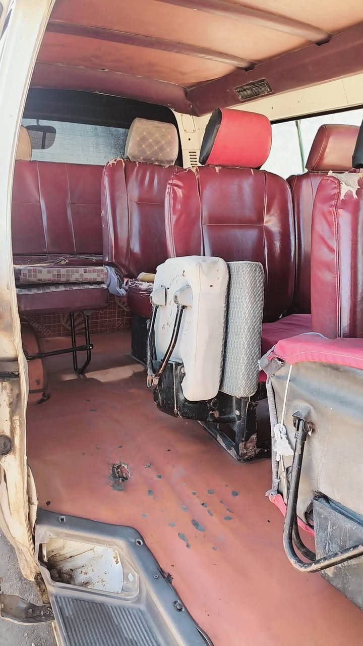 سلام عليكم من رخصت مدير الكروب عندي سياره فتون موديل ١٤ سياره جهزه من كلشي بس بيه ضربه مكانه كربلاء السياره موصليه هاذ رقمي ***********
