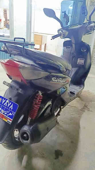 سلام عليكم متاح دراجة سكنس نثية 140 دراجة خير من الله مبدل بيهة زنجيل فقط اما الباقي خير من الله كهربائيات كلها شغالة وبلادية نكرة بكل وقت السعر.(650)وإذا اكو مراوس بشحن شكل حديث نتراهم نشالله مكاني بغداد الحرية رقمي بي واتساب ***********.*********** مفتوح خط ثاني ❤️
